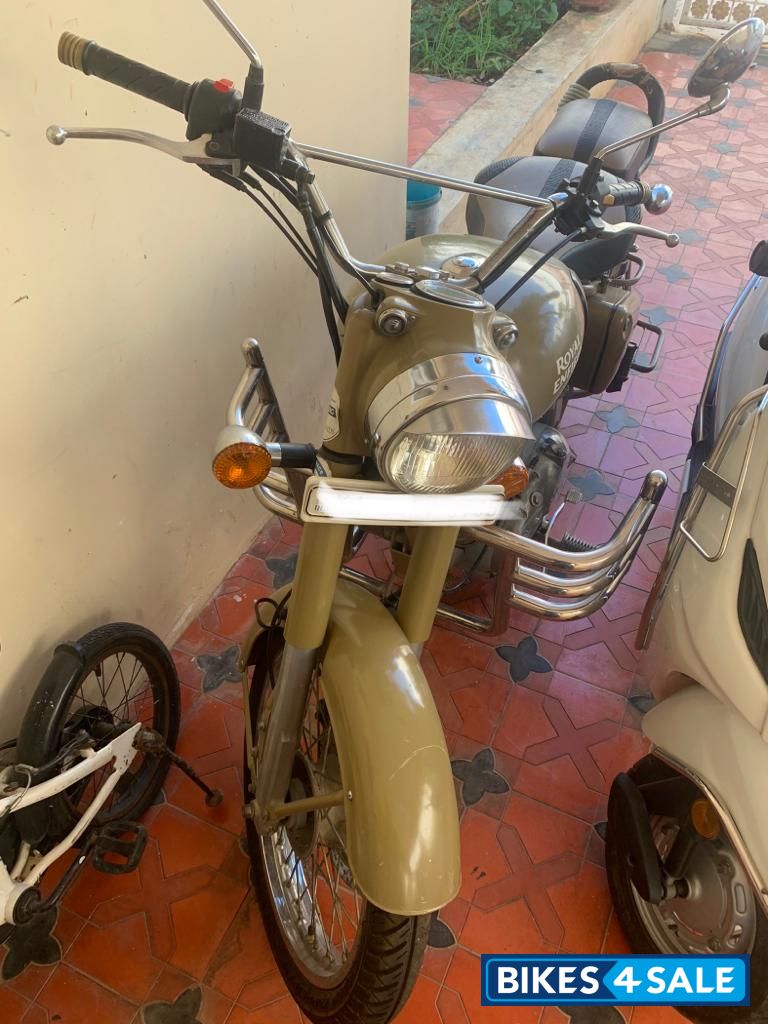 Royal Enfield Classic Desert Storm