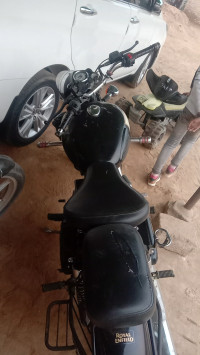 Black Royal Enfield Classic 350