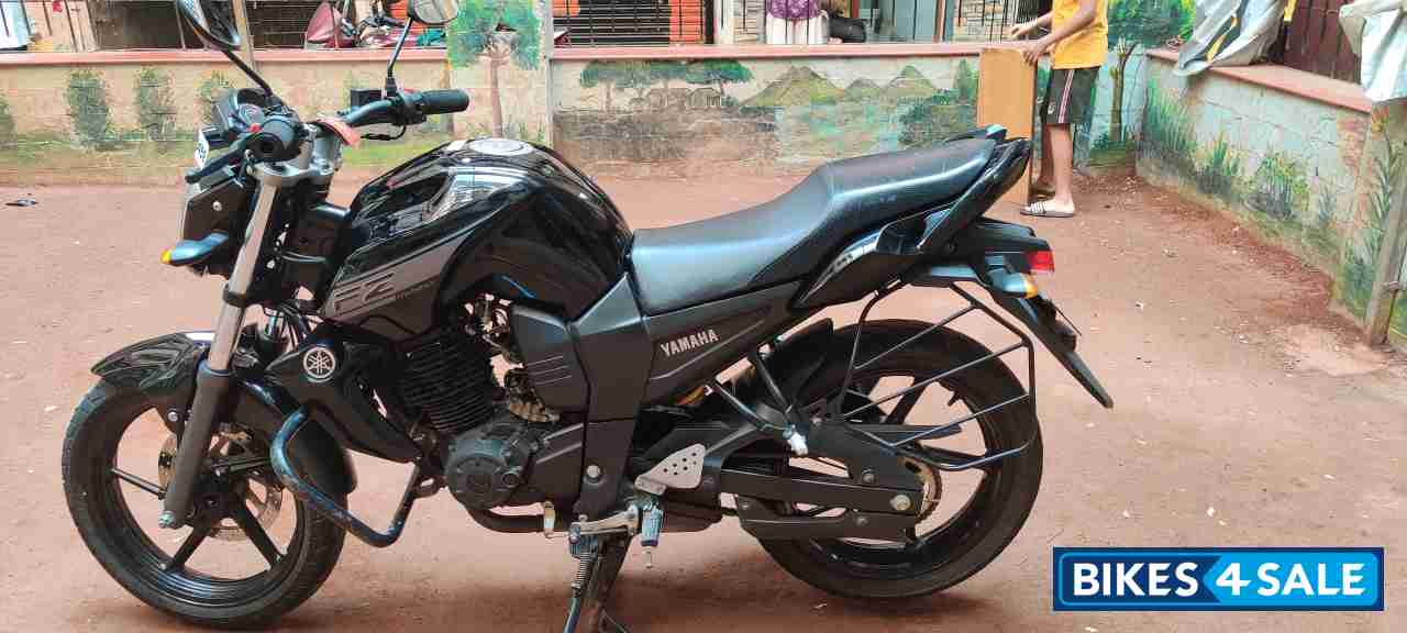 Yamaha FZ16
