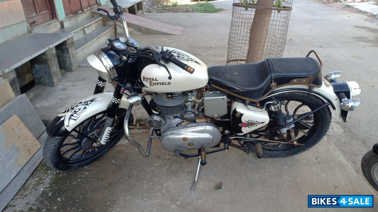 Royal Enfield Bullet Standard 350