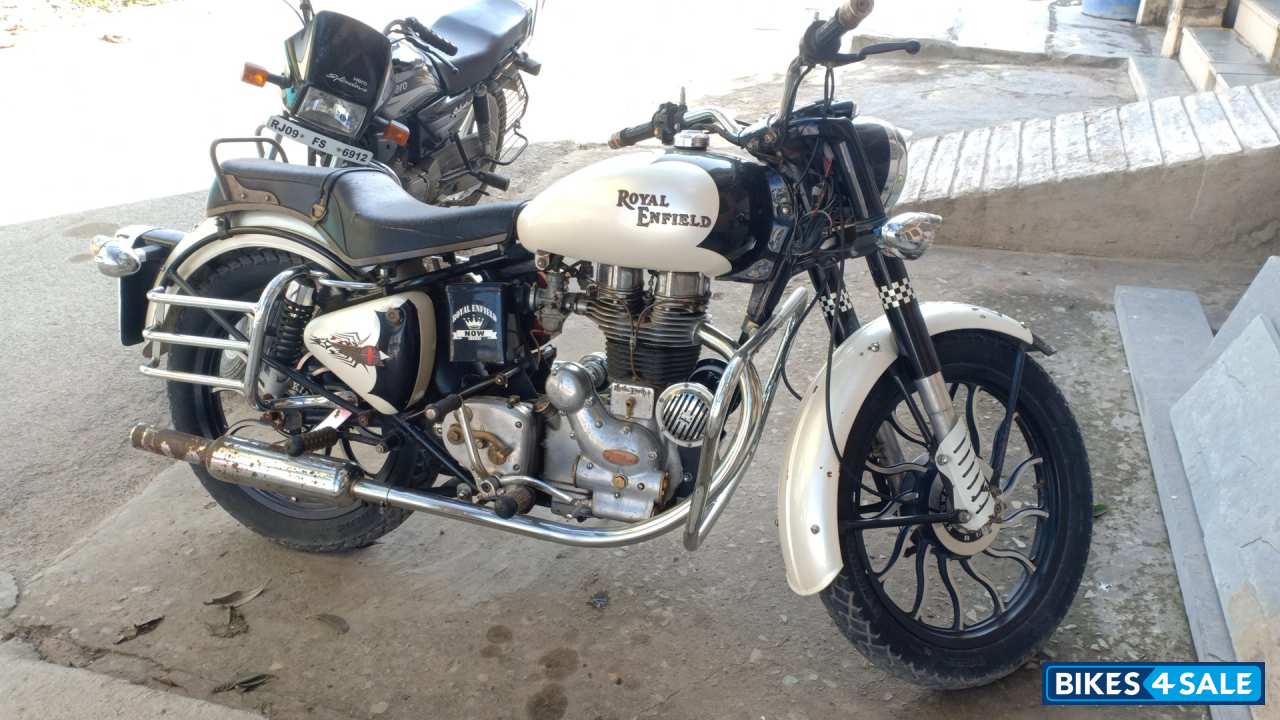 Royal Enfield Bullet Standard 350