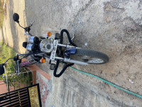 Blue Royal Enfield Thunderbird 350