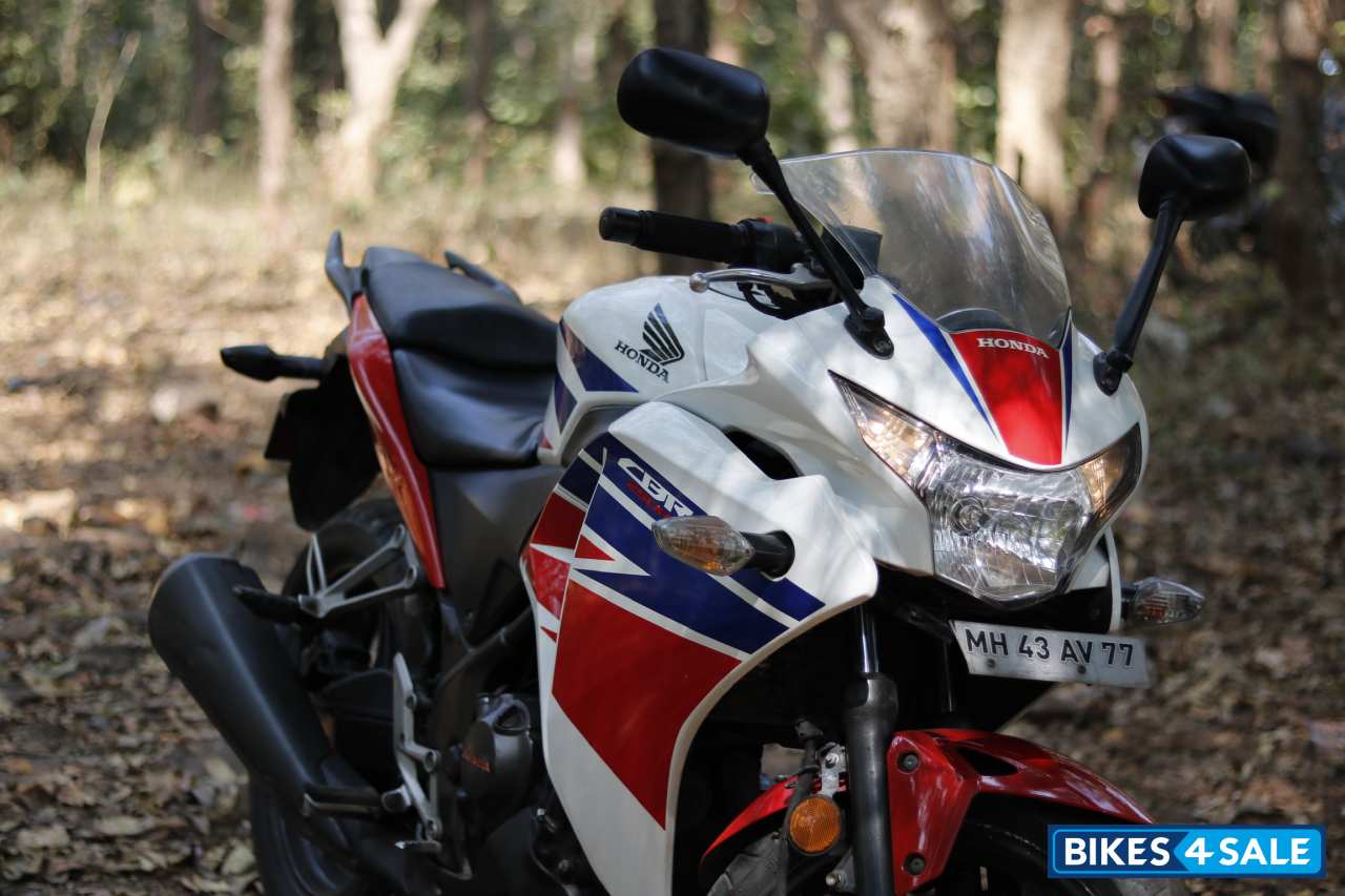 Tri Color Honda CBR 250R