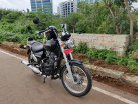 Matte Black Royal Enfield Thunderbird 350