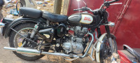 Royal Enfield Classic 500