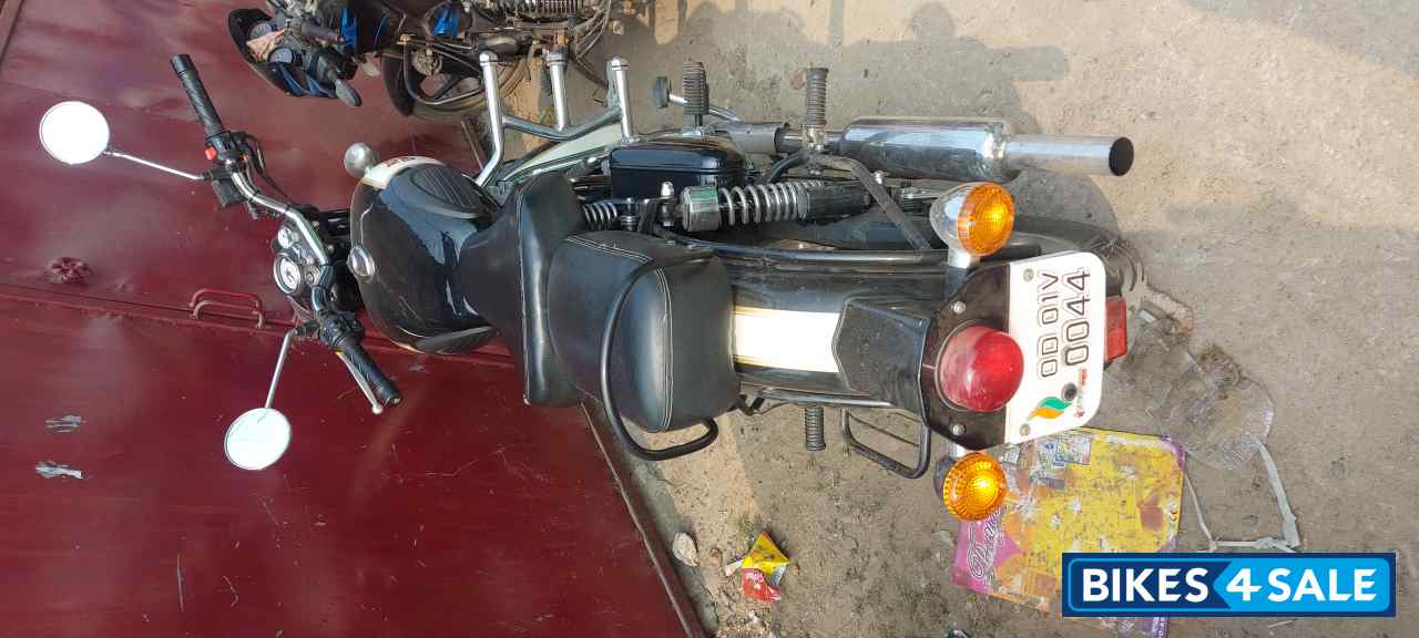 Royal Enfield Classic 500