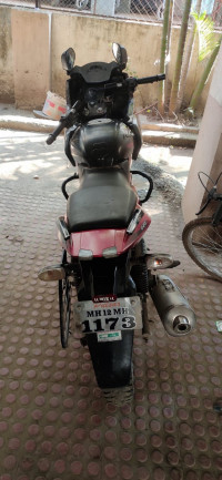 Bajaj Pulsar 220F