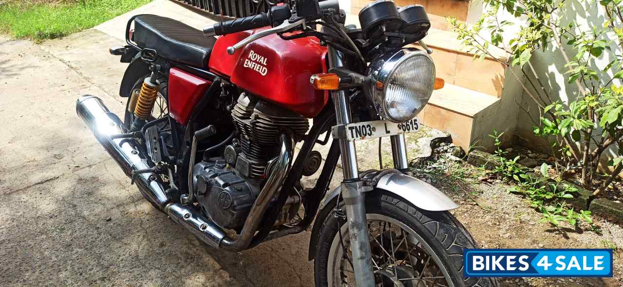 Red Royal Enfield Continental GT 535