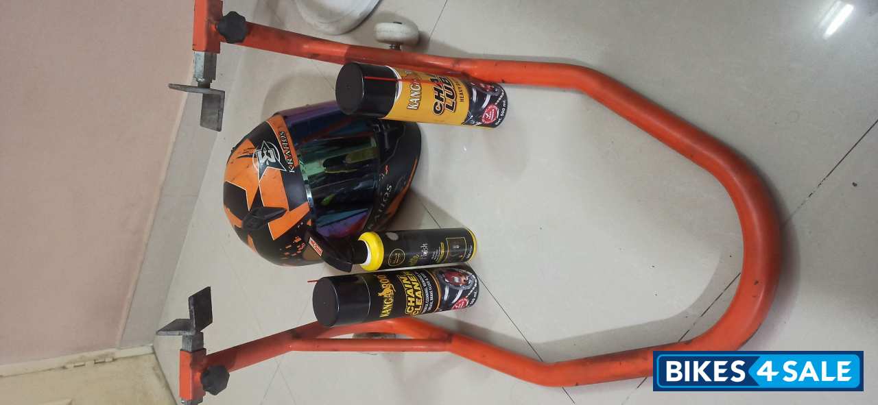 Red Royal Enfield Continental GT 535