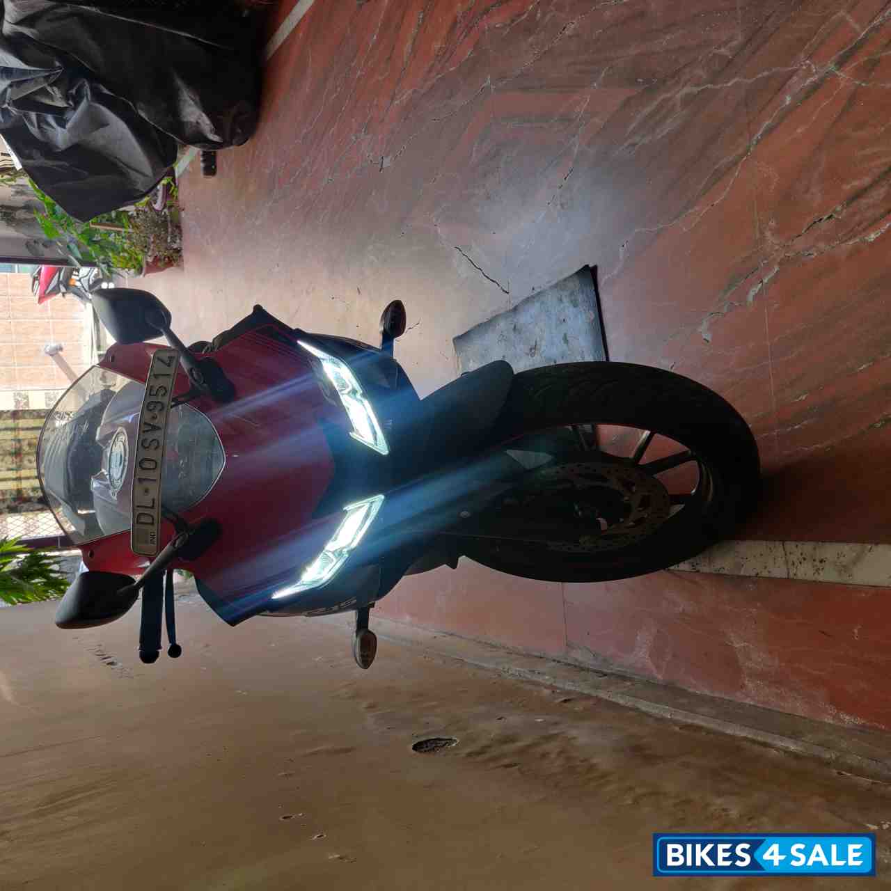 Red Yamaha YZF R15 V3