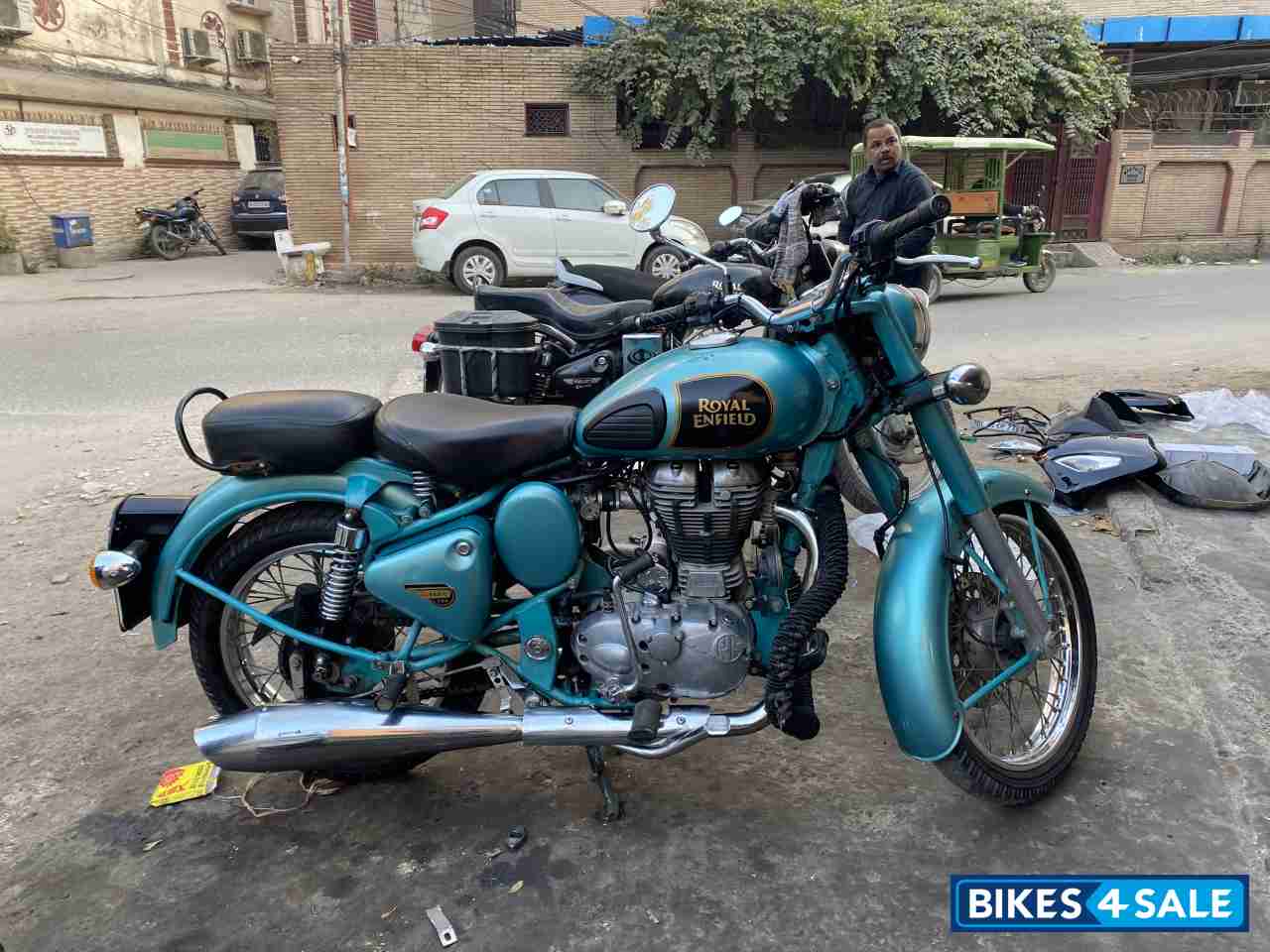 Royal Enfield Classic 500 Royal Enfield Classic 500