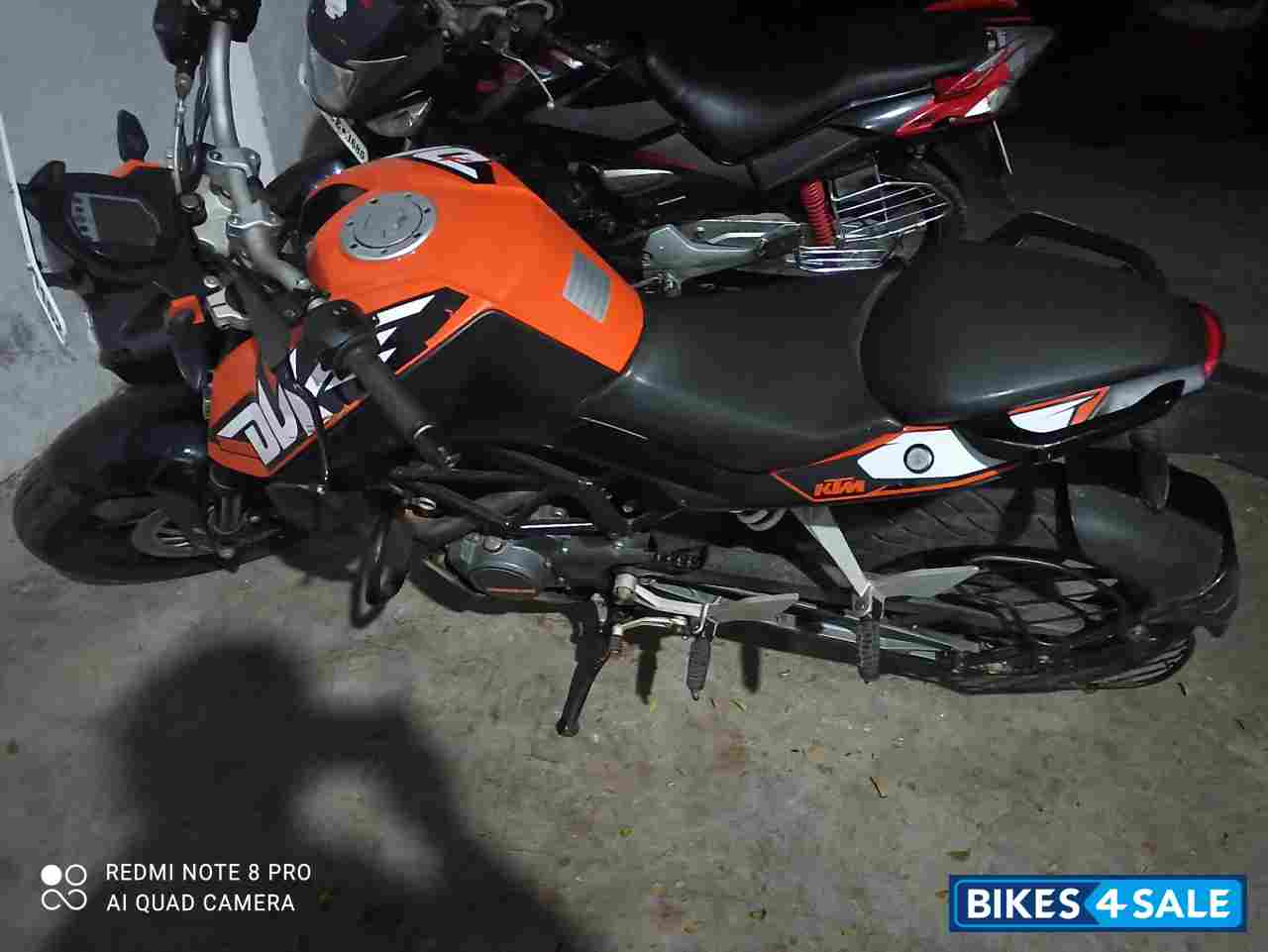 Black Orange KTM Duke 200