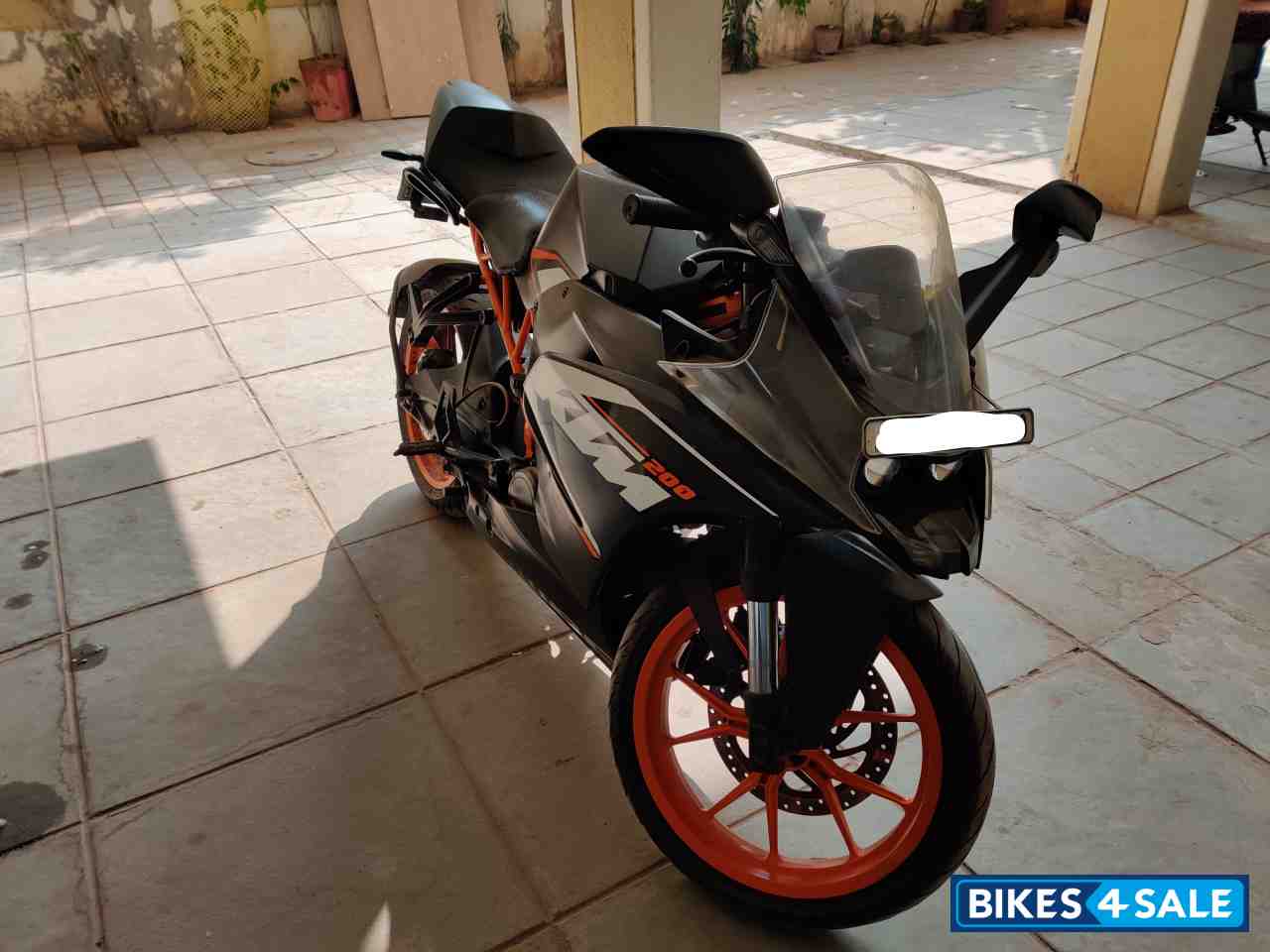 Used 2015 model KTM RC 200 for sale in 