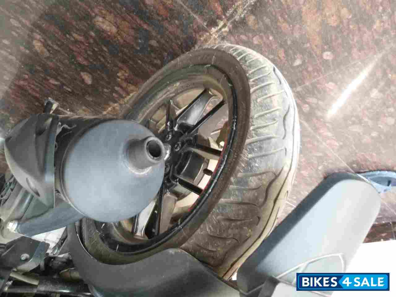 Aprilia SR 150 Carbon