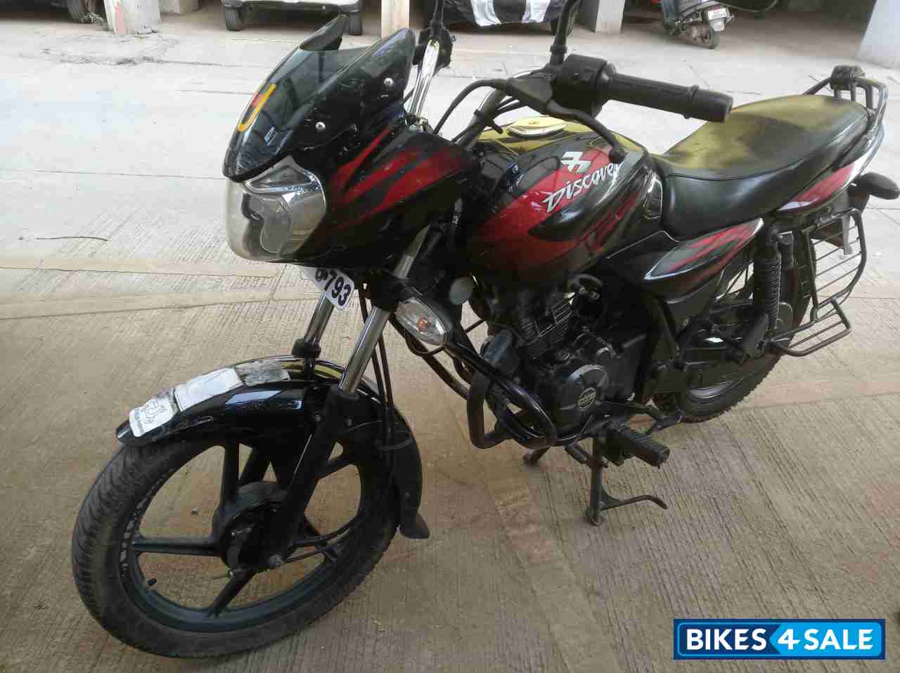 Bajaj Discover 125