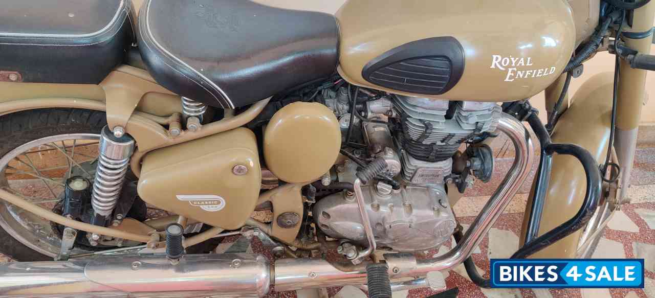 Royal Enfield Classic Desert Storm
