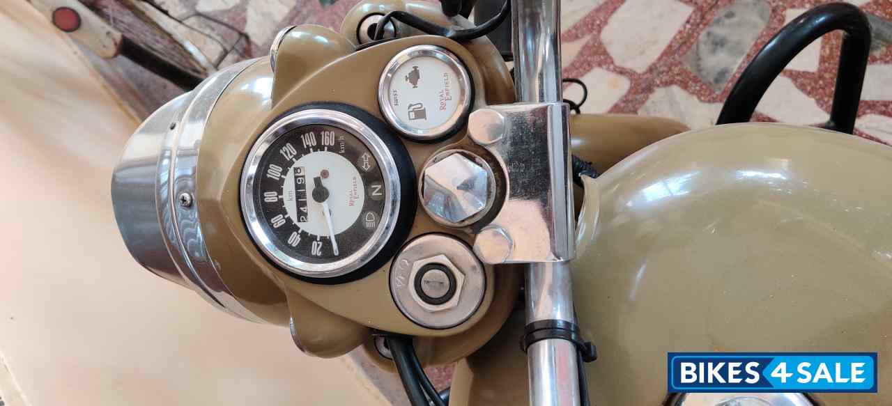 Royal Enfield Classic Desert Storm