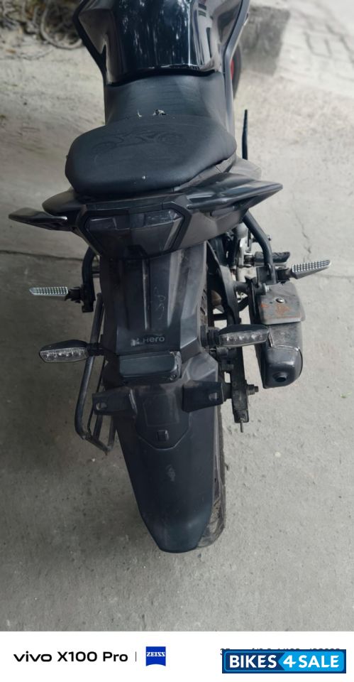 Stealth Black Hero Xtreme 160R 2022 Edition