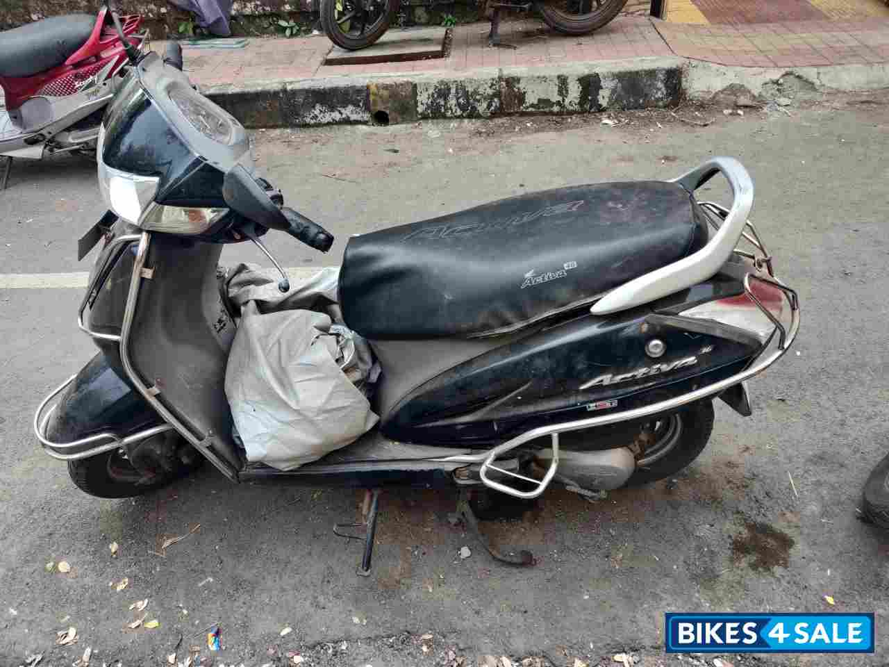 Black Honda Activa 3G