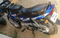 Blue Bajaj CT 100