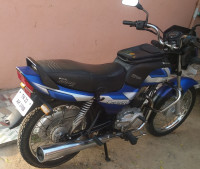 Blue Bajaj CT 100