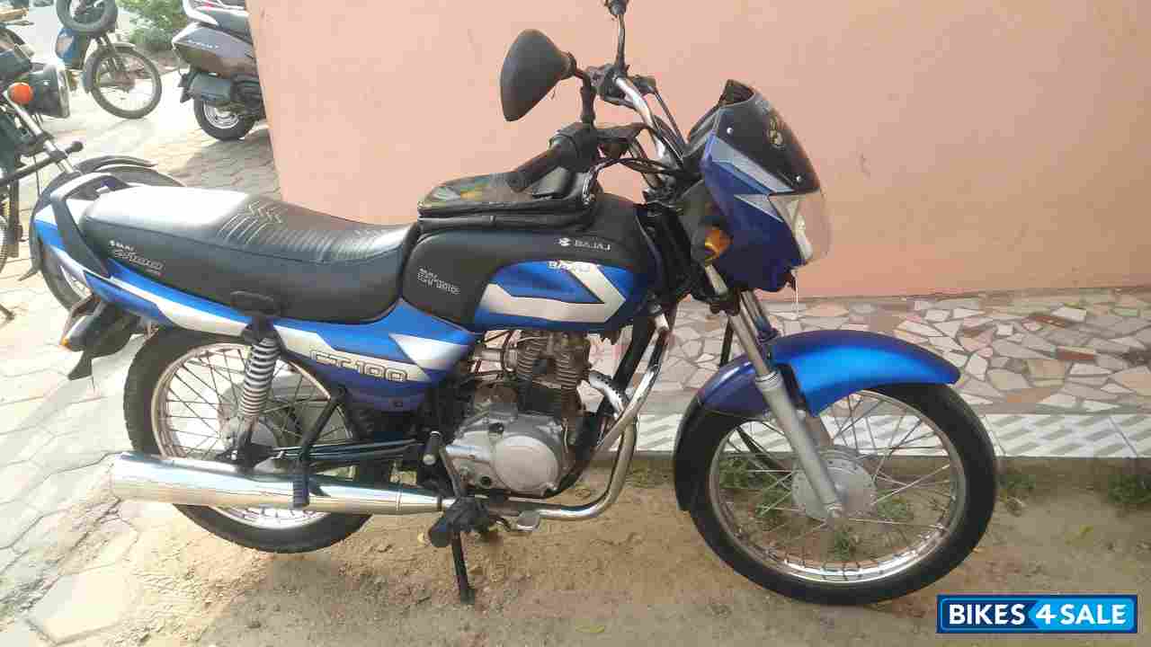Blue Bajaj CT 100