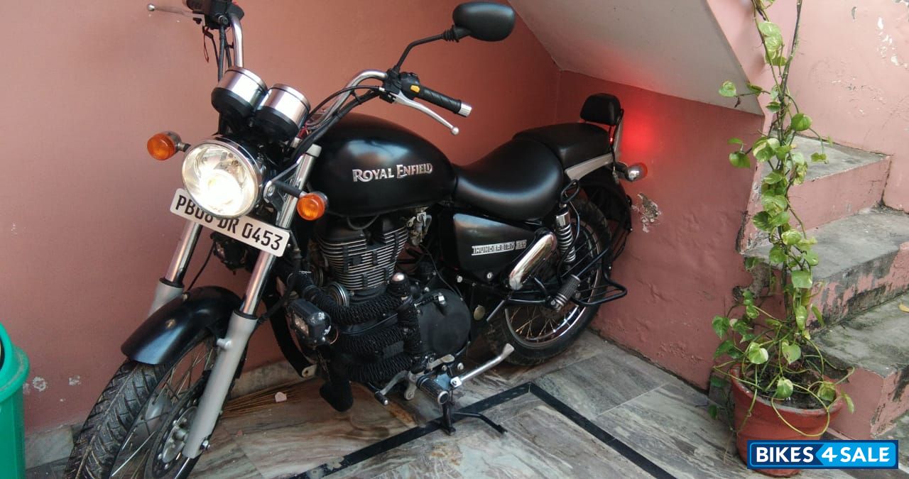 Matt Black Royal Enfield Thunderbird 350