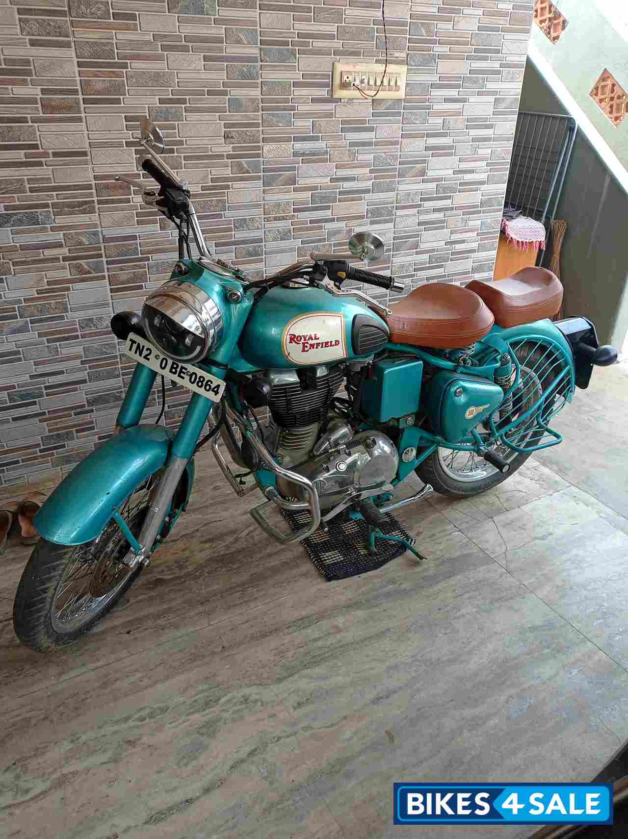 Teal Green Royal Enfield Classic 500