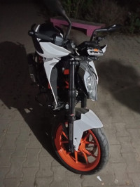 KTM Duke 390