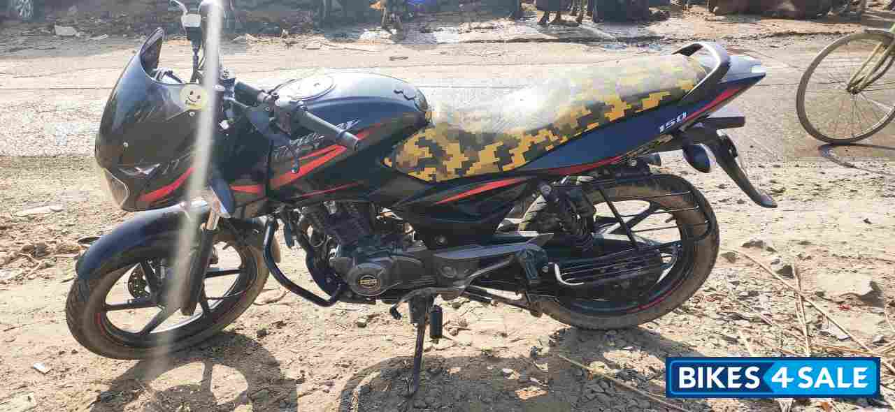 Bajaj Pulsar 150 DTSi Bajaj Pulsar 150 DTSi