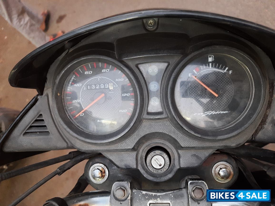 Black Honda CB Shine