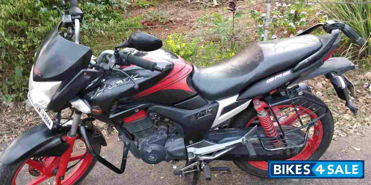 Black & Red Hero Hunk