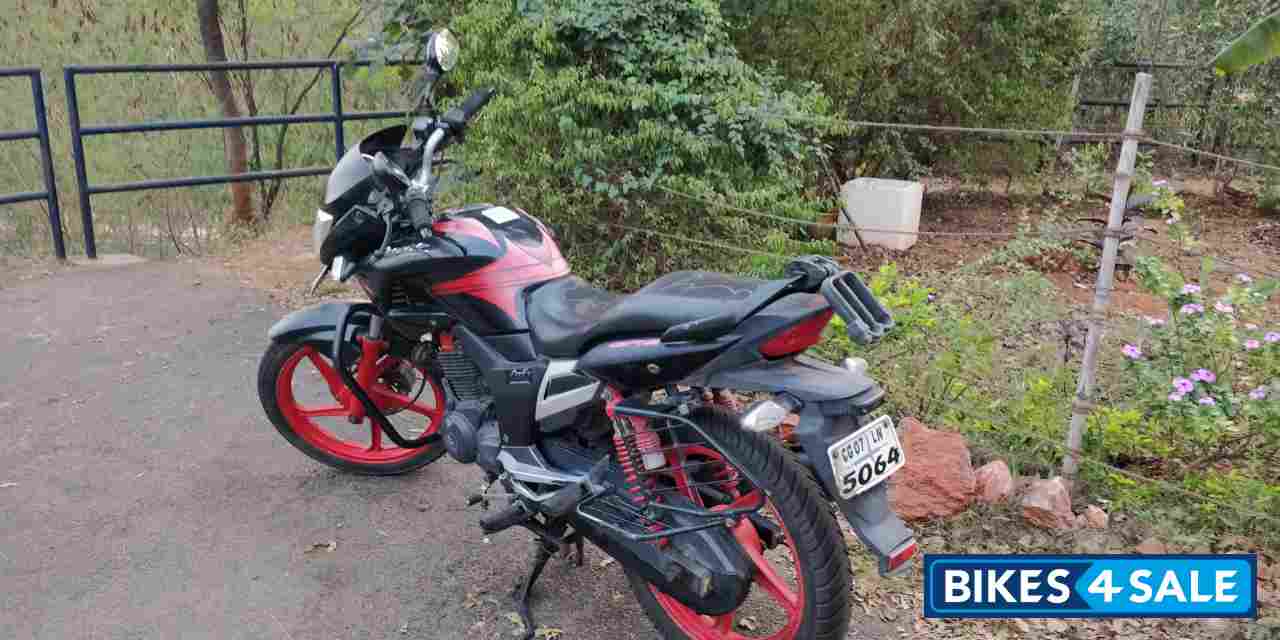 Black & Red Hero Hunk