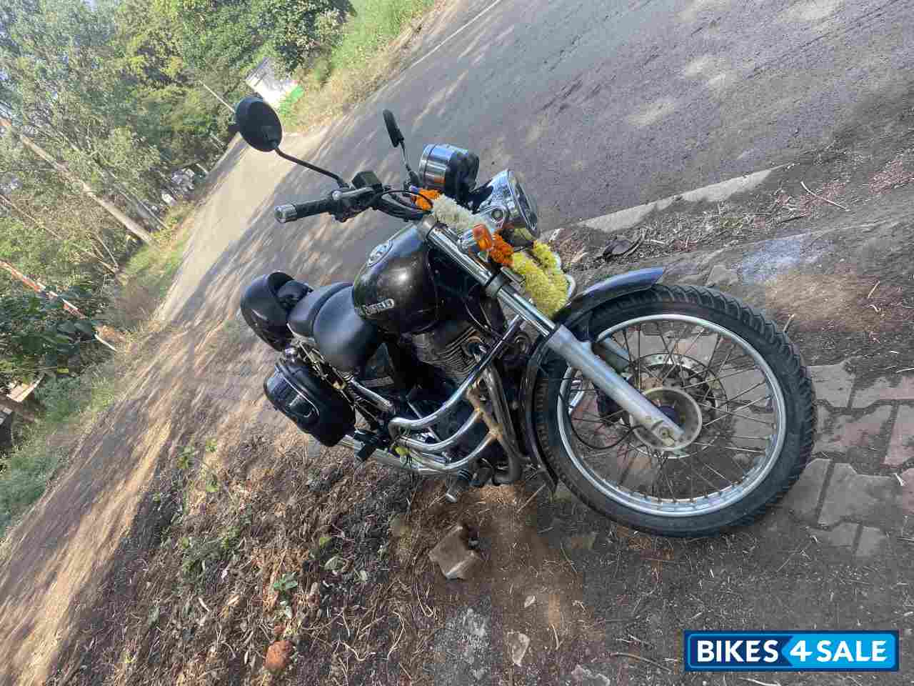 Royal Enfield Thunderbird 350