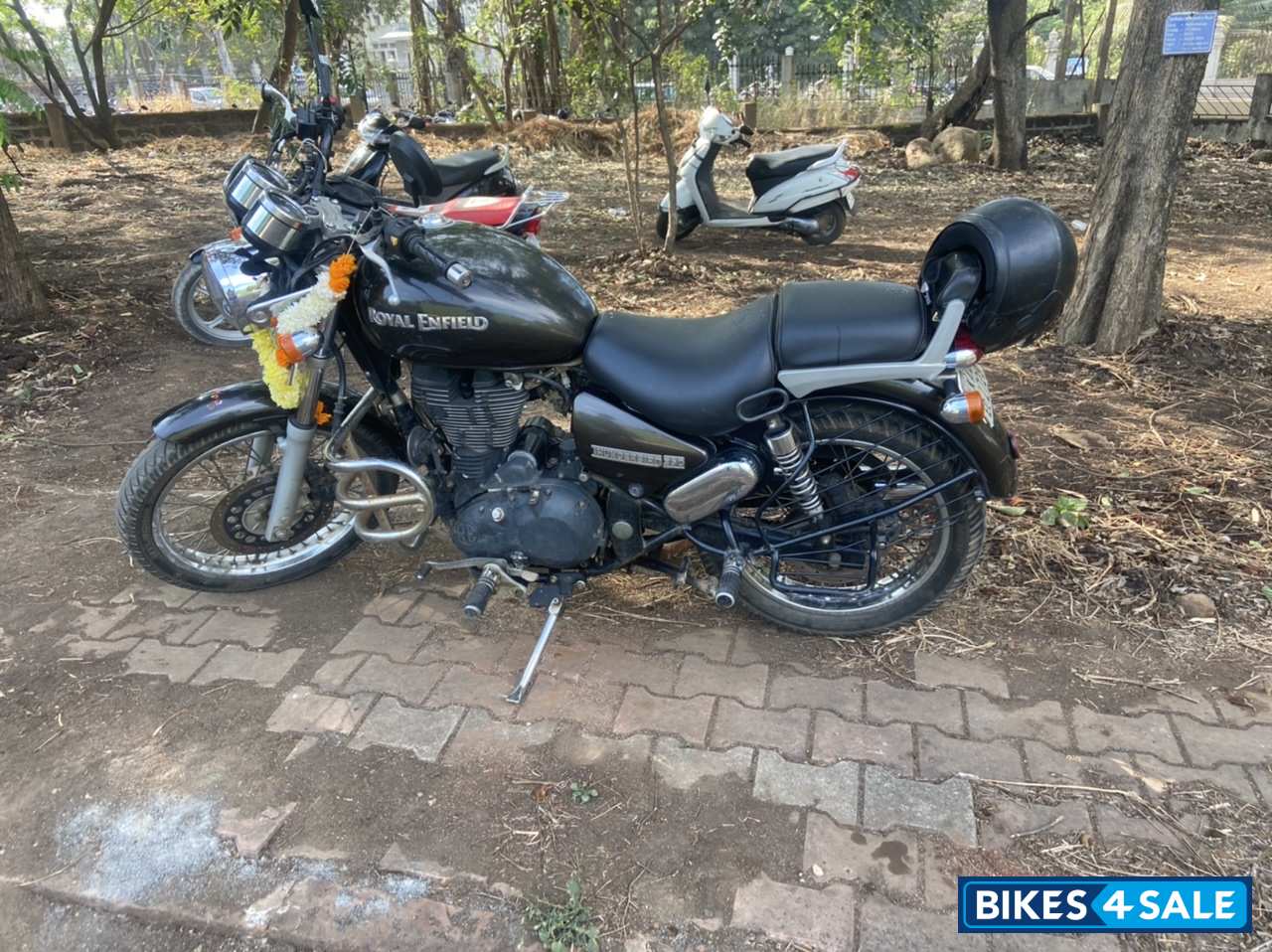 Royal Enfield Thunderbird 350