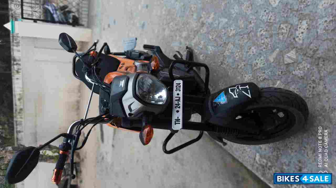 Orange Honda Navi Orange Honda Navi