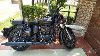 Royal Enfield Classic Stealth Black 2019 Model