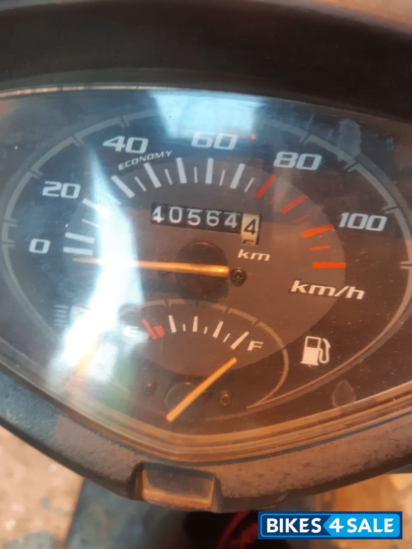 Maroon Honda Activa Maroon Honda Activa