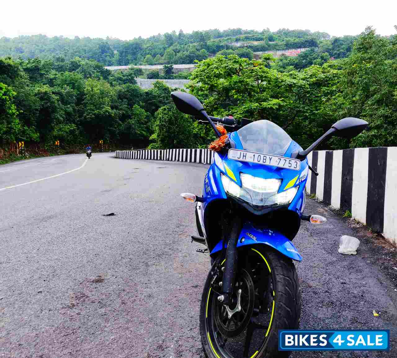Suzuki Gixxer SF Moto GP