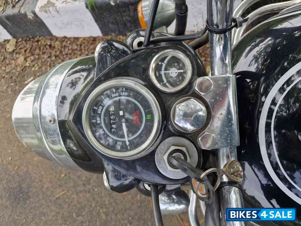Black Royal Enfield Bullet Standard 500