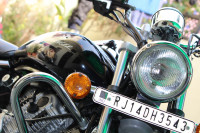 Bajaj Avenger 220 DTS-i