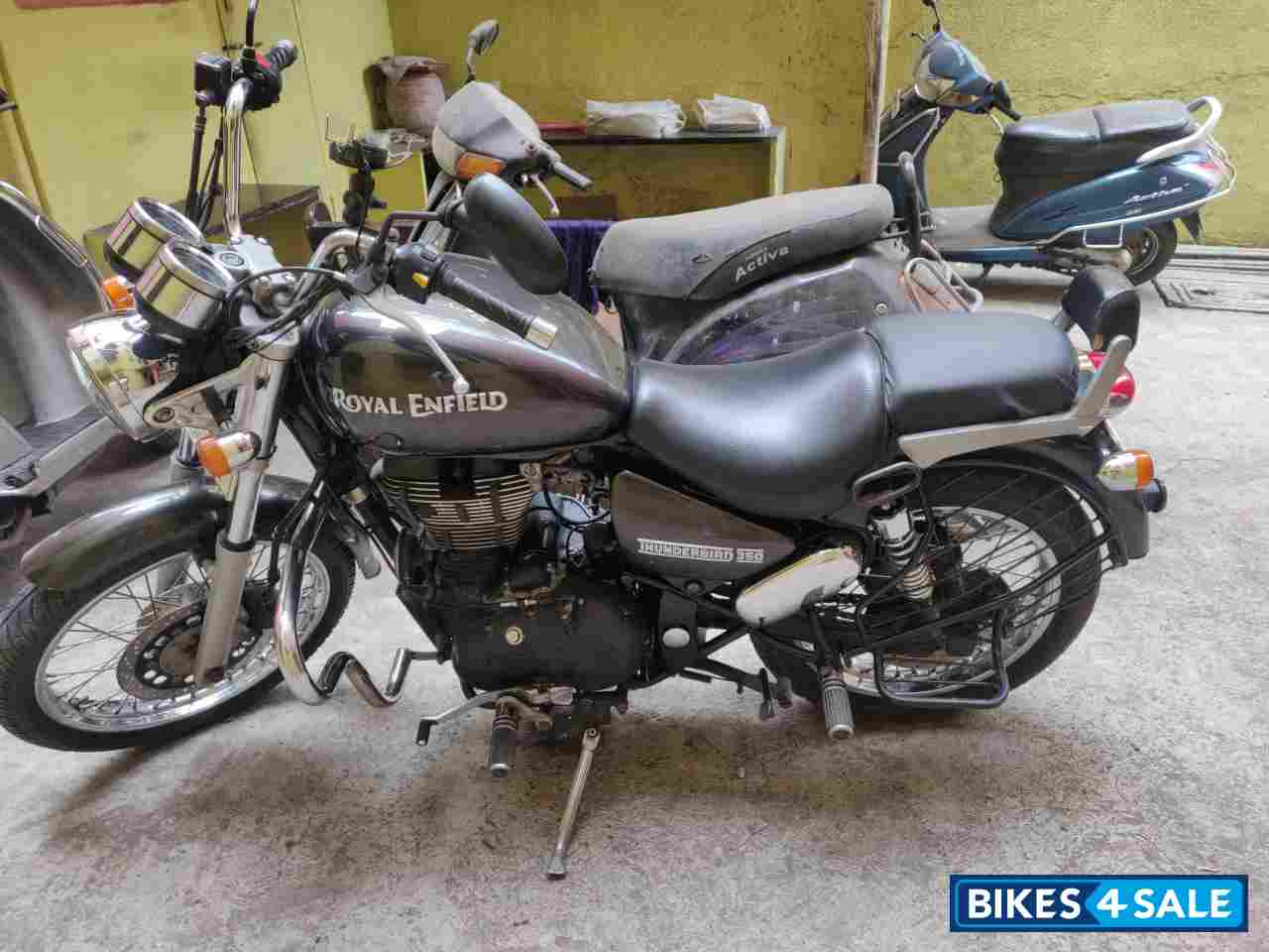 Royal Enfield Thunderbird 350
