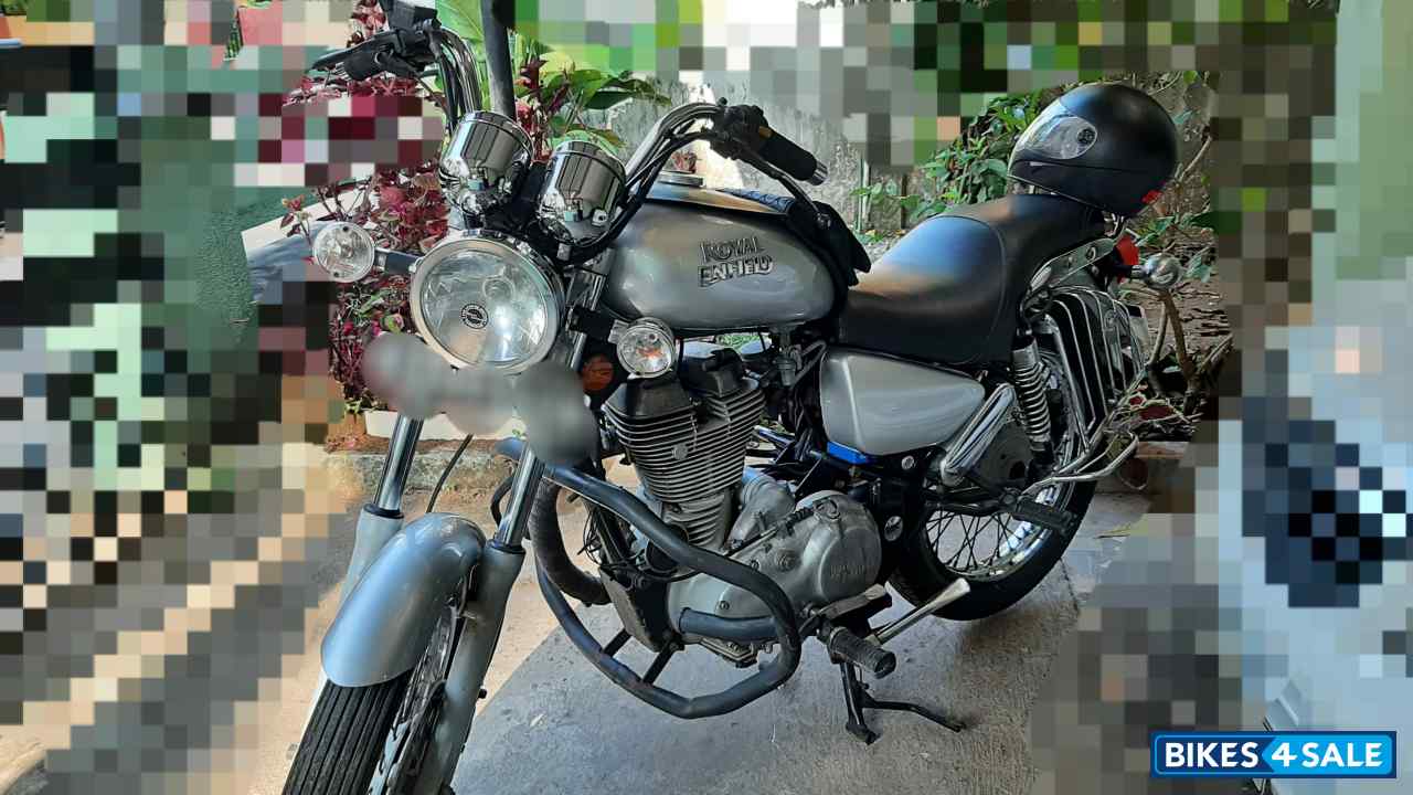 Grey Royal Enfield Thunderbird TwinSpark 350
