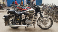 Royal Enfield Classic 500