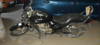 Bajaj Avenger 200 DTS-i