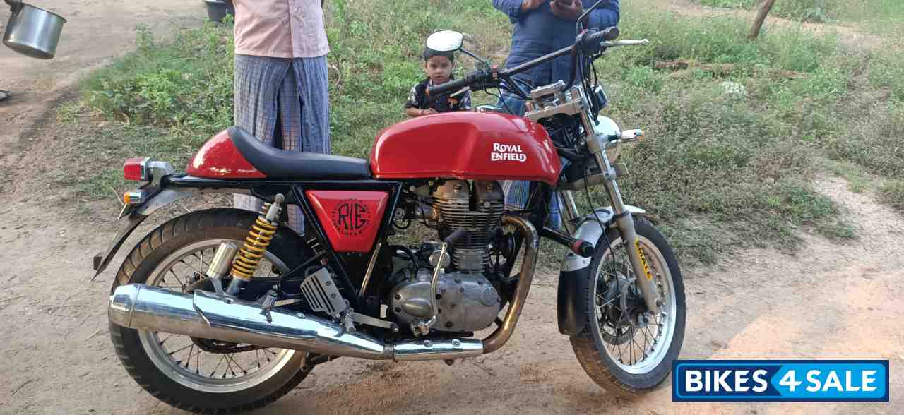 Red Royal Enfield Continental GT 535