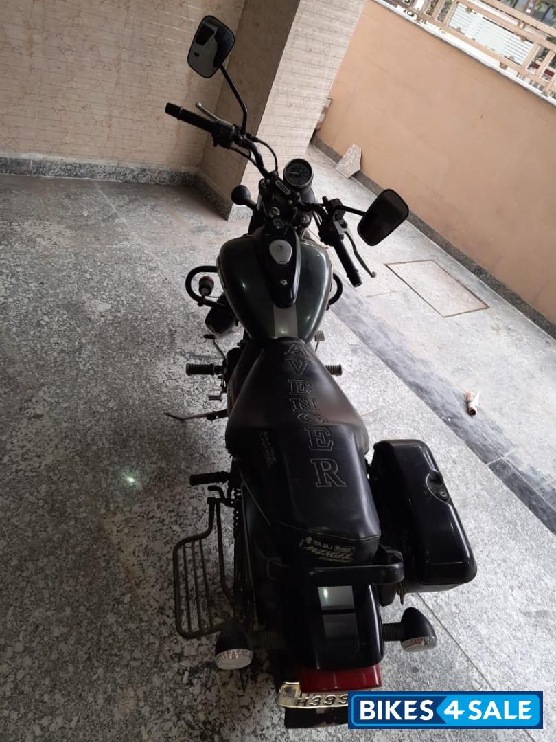 Green Bajaj Avenger Street 220