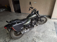 Green Bajaj Avenger Street 220