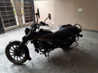 Green Bajaj Avenger Street 220