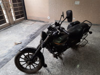 Green Bajaj Avenger Street 220